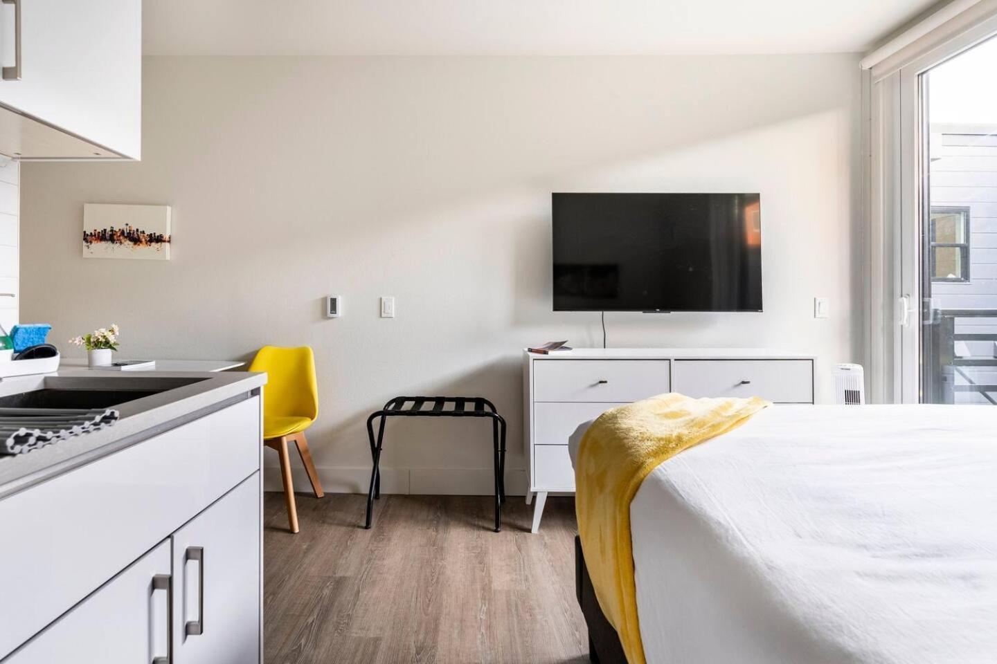 Cityscape Condotel On First Hill-Capitol Hill Сиэтл Экстерьер фото